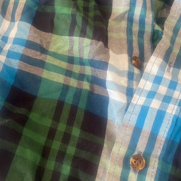 Izod Men’s Blue and Green Plaid Men’s Button Down Shirt - Picture 4 of 4